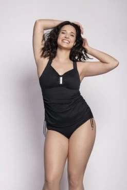 Badeanzug St. Tropez Cup B - K 9112