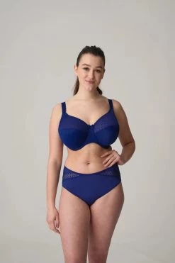 PRIMADONNA Vollschalen-BH Montara 163385CRP-I - M -Chic Lingerie Verkauf eservices primadonna lingerie underwire bra montara 0163385 blue 0 3585759